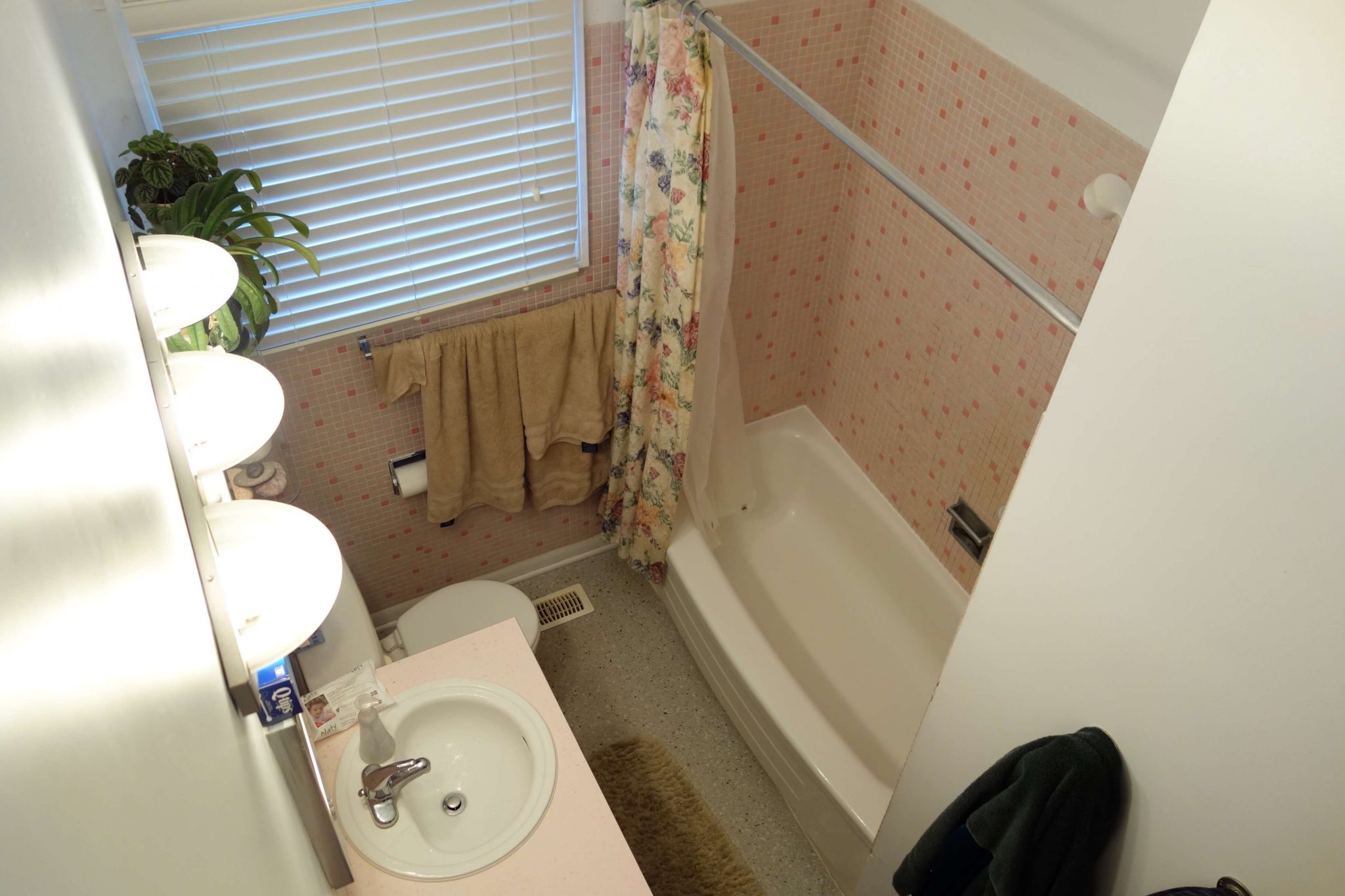 Coventry Bathroom Renovation All Canadian Renovations Ltd.